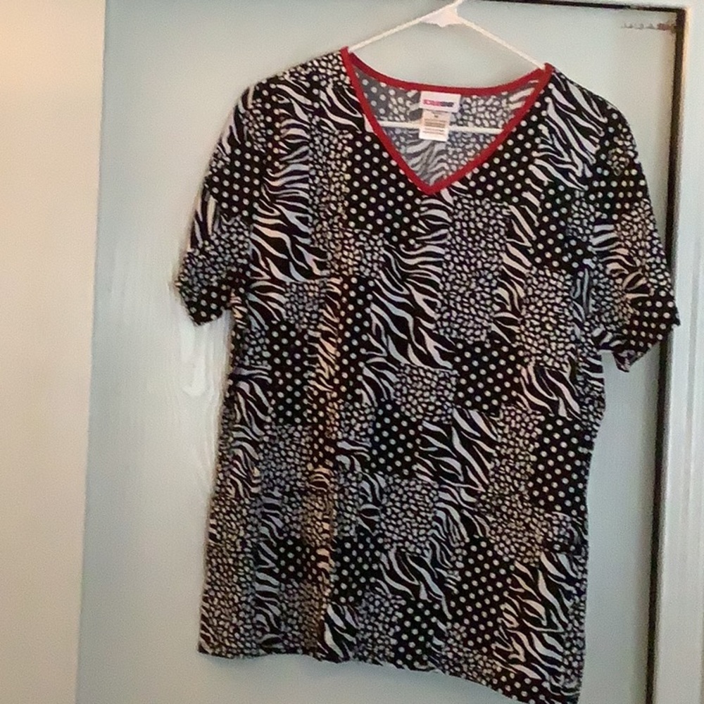 Scrubstar women’s scrub top